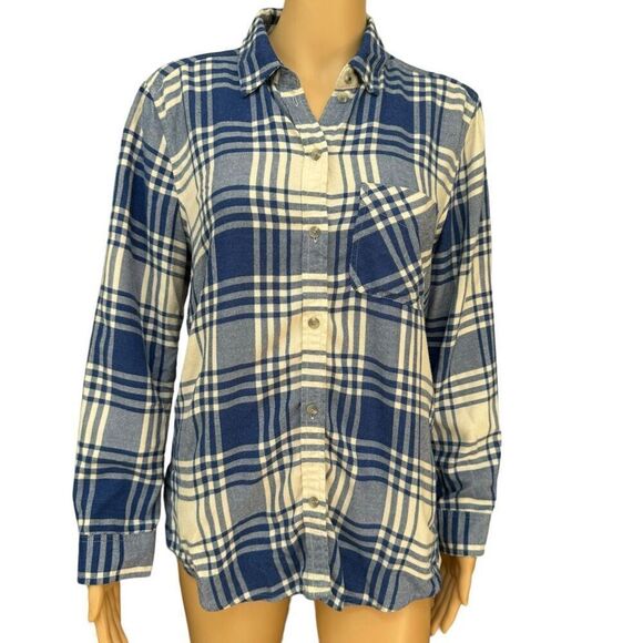 American Eagle Outfitters Tops - American Eagle Outfitters Mens Blue Plaid Boyfriend Fit Button Up Shirt Size M
